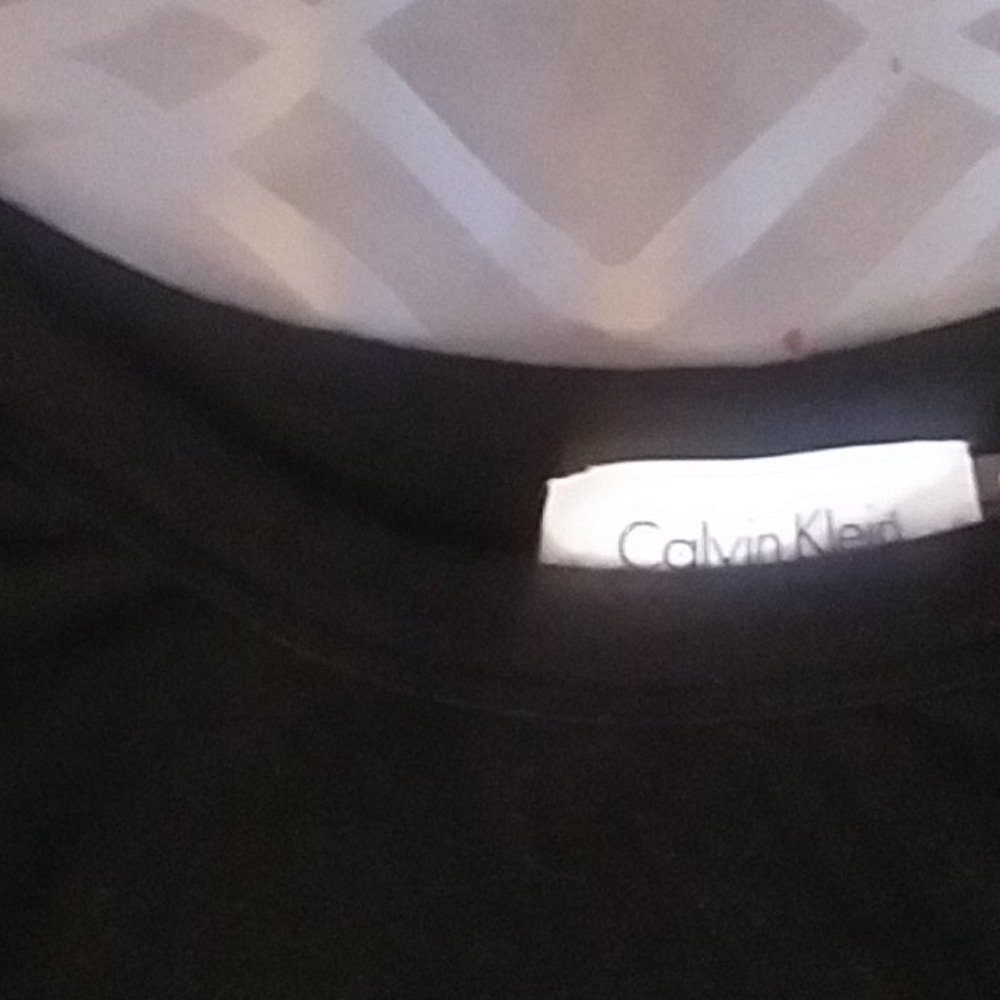 This Calvin Klein Courtur dress is a Beautiful one